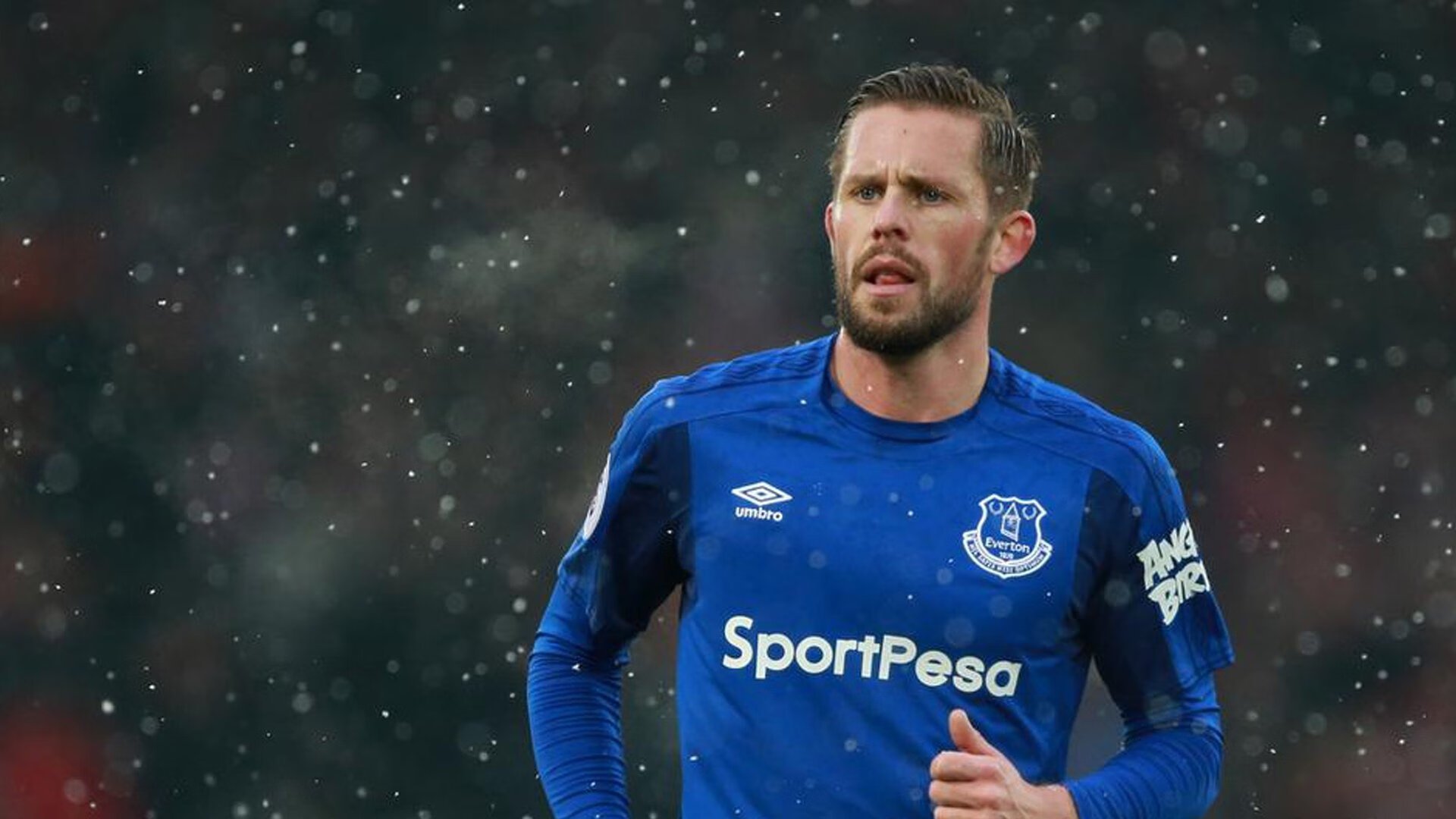 库里开设公益训练营扶持低收入学生，库里做慈善有哪些